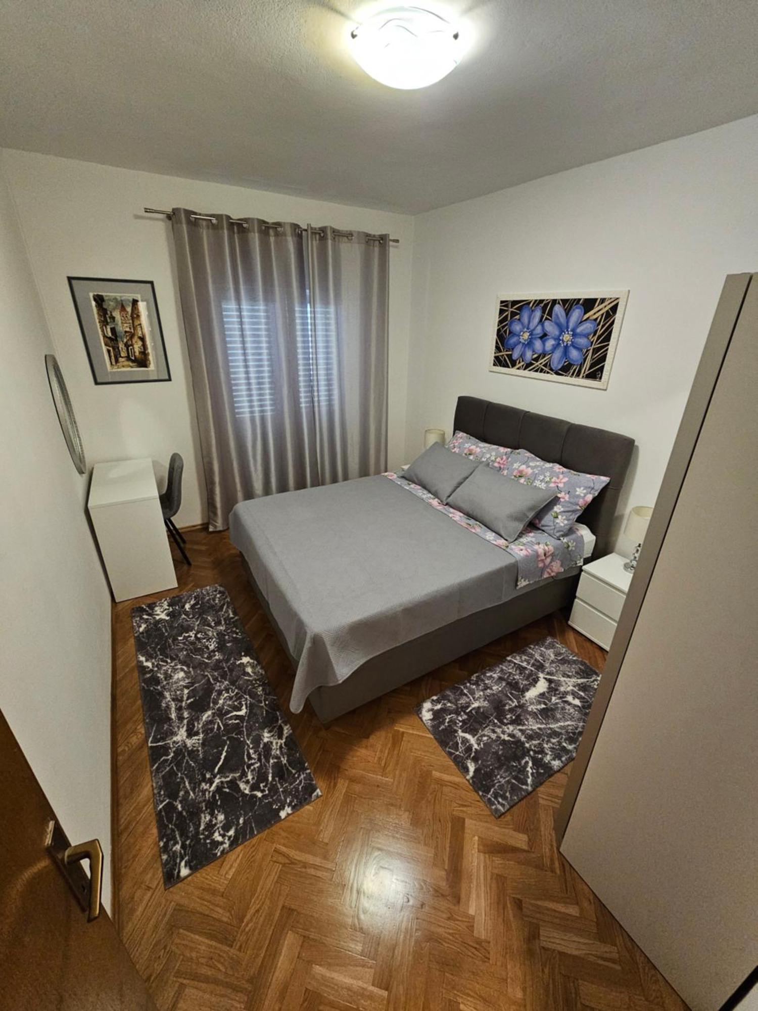 Apartments Grgic Trogir Exterior foto