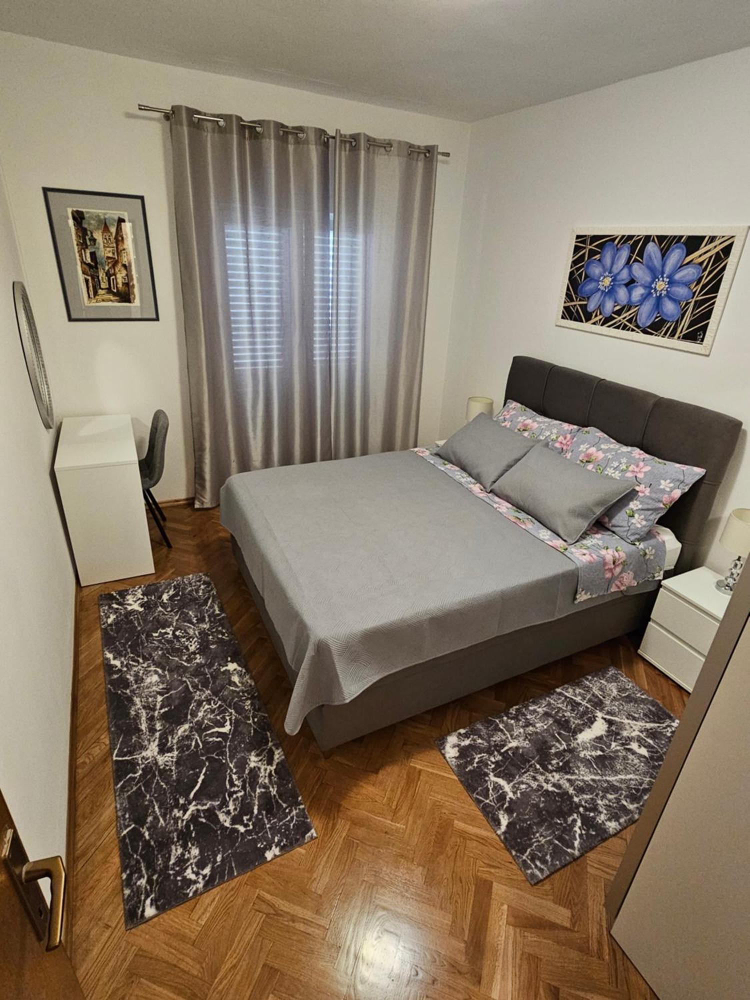 Apartments Grgic Trogir Exterior foto