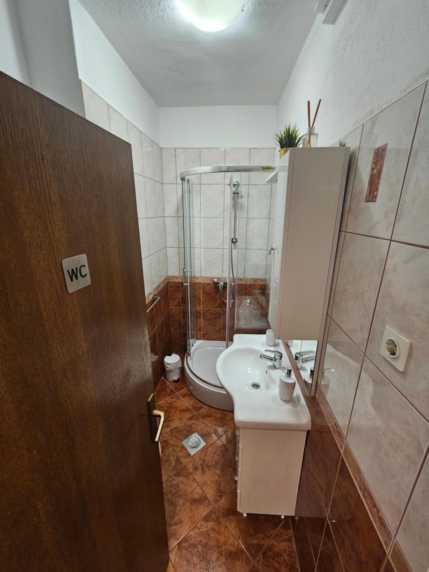 Apartments Grgic Trogir Exterior foto