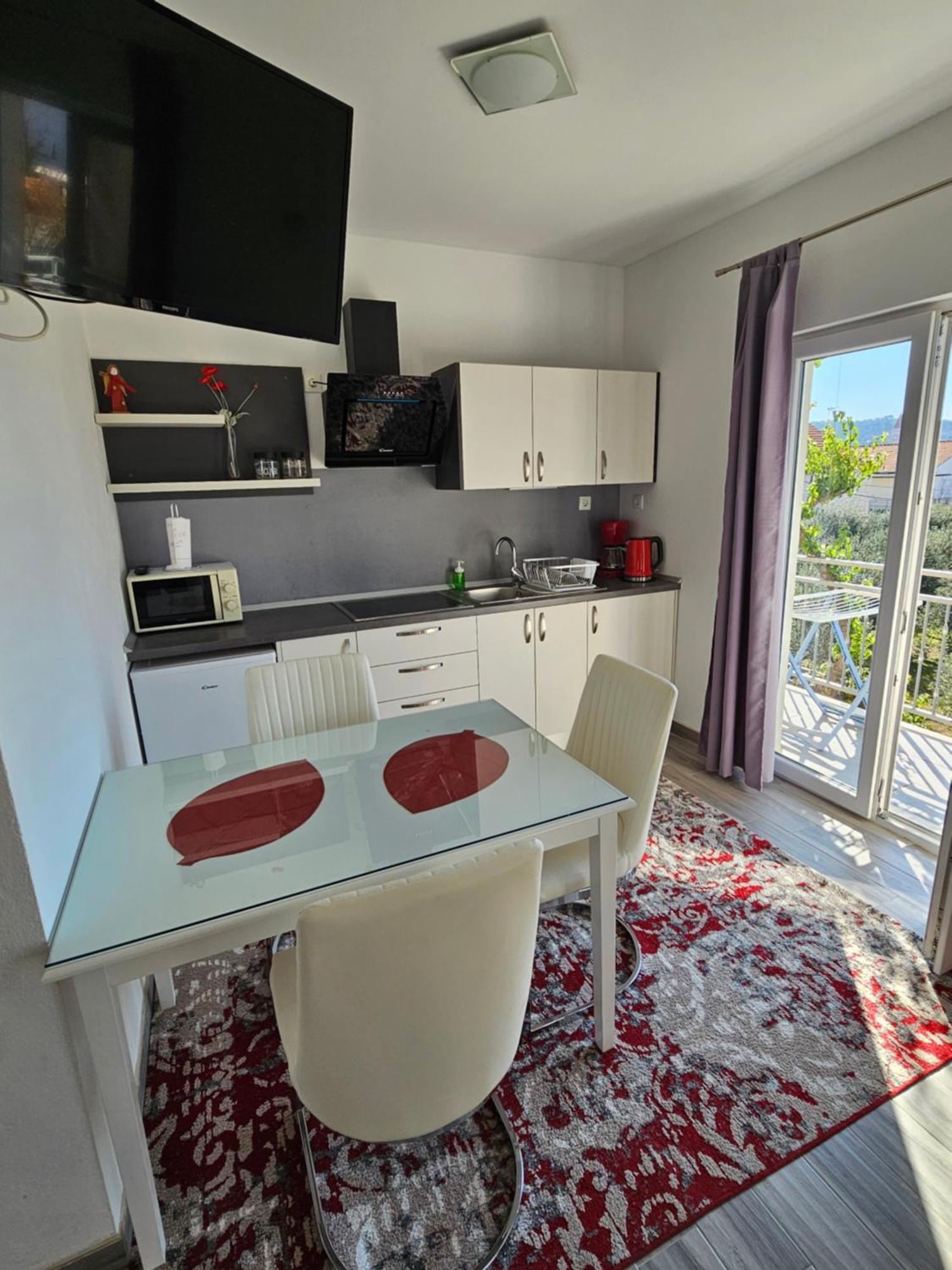 Apartments Grgic Trogir Exterior foto