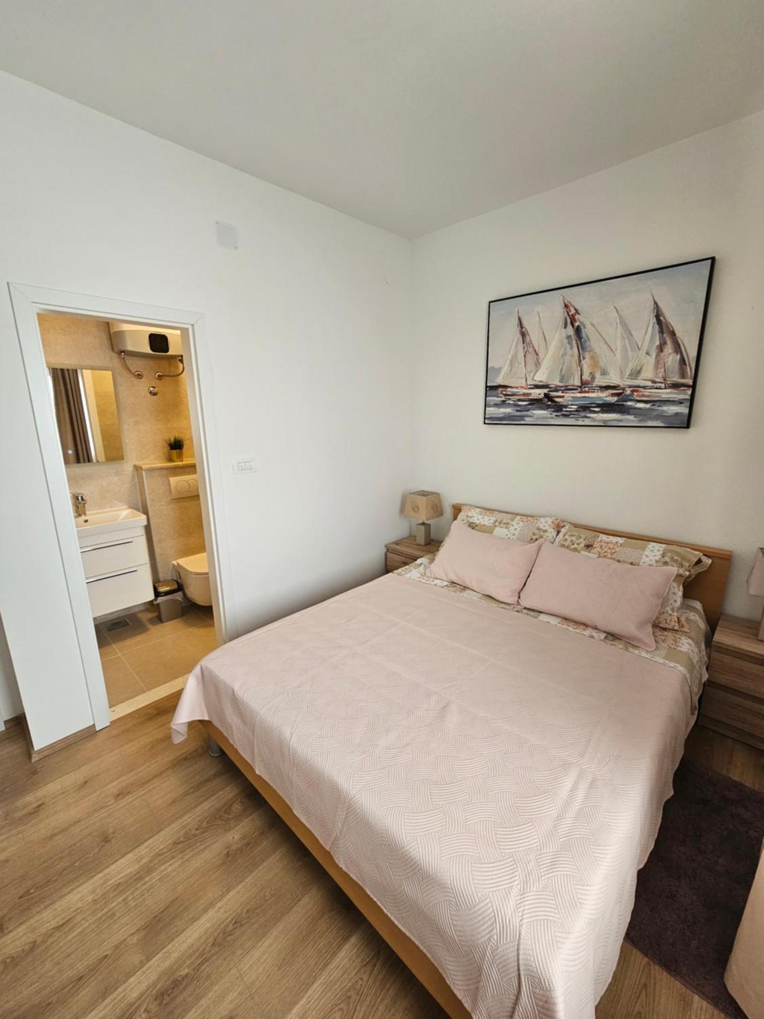 Apartments Grgic Trogir Exterior foto